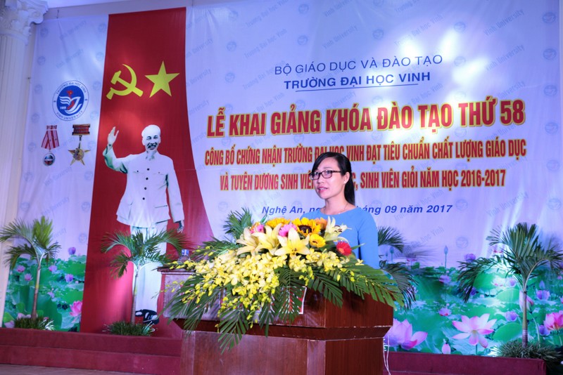 Phát biểu chúc mừng của lãnh đạo Trung tâm KĐCLGD-ĐHQGHN tại Lễ trao giấy chứng nhận kiểm định chất lượng giáo dục cho Trường Đại học Vinh